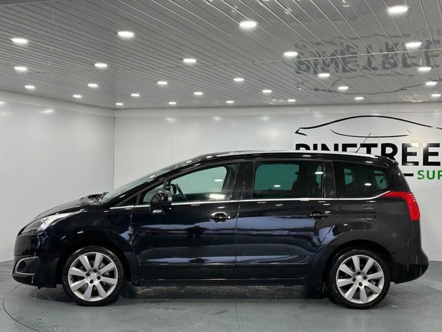 2016 PEUGEOT 5008 - Photo 5