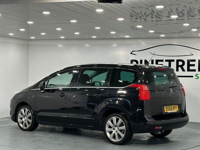 2016 PEUGEOT 5008 - Photo 8