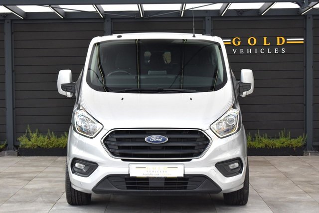 2018 Ford Transit Custom 2L Limited 5dr - Photo 5