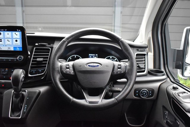 2018 Ford Transit Custom 2L Limited 5dr - Photo 12