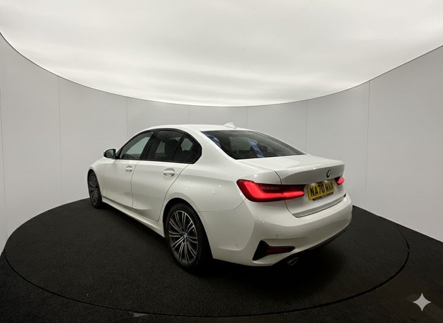 2020 BMW 3 Series 2L M Sport 4dr - Photo 5