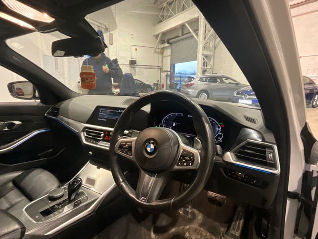 2020 BMW 3 Series 2L M Sport 4dr - Photo 8