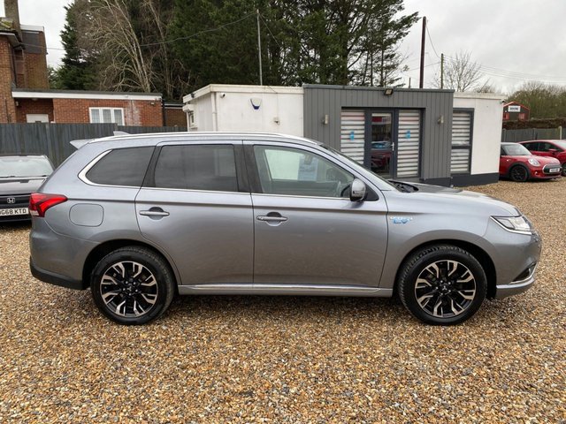 2017 Mitsubishi Outlander 2L 5hs 5dr - Photo 4