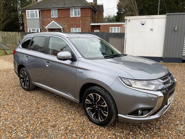 2017 Mitsubishi Outlander 2L 5hs 5dr - Photo 2