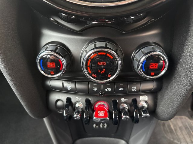 2017 MINI HATCH 1.5 Cooper Hatchback 3dr Petrol Manual Euro 6 (s/s) (136 ps) - Photo 12