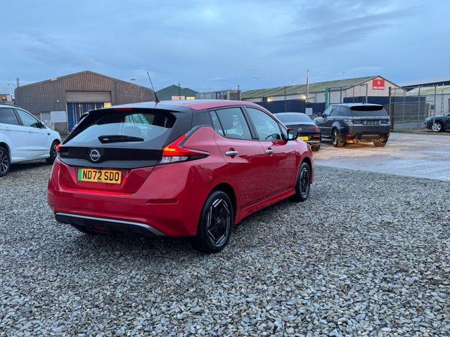 2022 Nissan Leaf - Photo 9