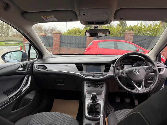 2016 VAUXHALL ASTRA 1.4i Energy Hatchback 5dr Petrol Manual Euro 6 (100 ps) - Photo 12