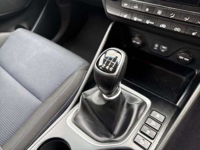 2017 HYUNDAI TUCSON 1.6 GDi Blue Drive SE Nav SUV 5dr Petrol Manual Euro 6 (s/s) (132 ps) - Photo 11