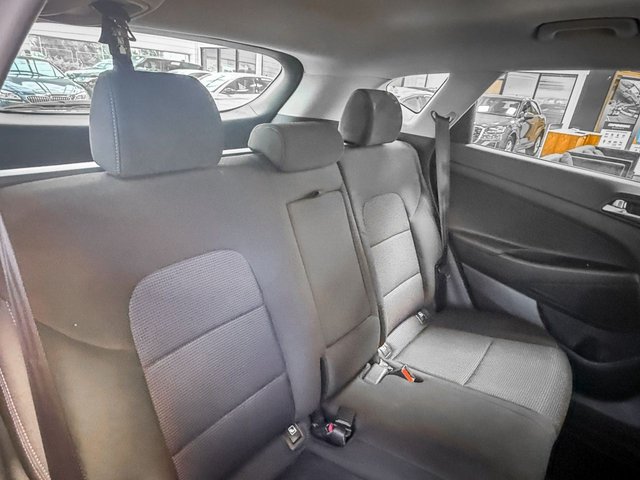 2017 Hyundai Tucson 1.7L SE Nav 5dr - Photo 12
