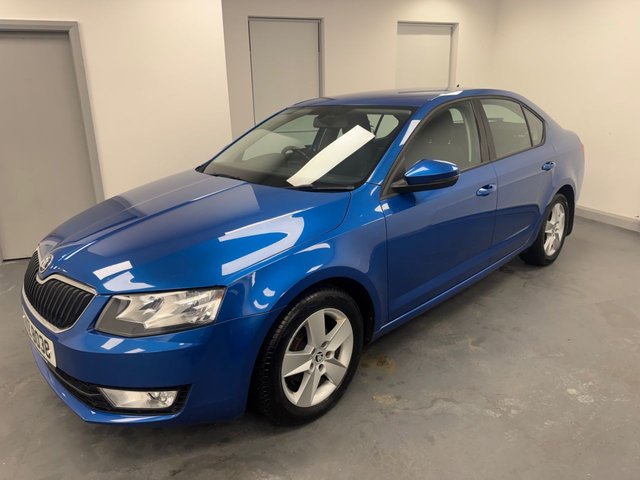 2015 Skoda Octavia 1.6L SE Business 5dr - Photo 2