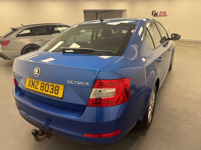 2015 Skoda Octavia 1.6L SE Business 5dr - Photo 7