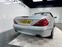 USED 2005 05 MERCEDES-BENZ SL 5.0 SL500 Convertible 2dr Petrol Automatic (292 g/km, 306 bhp) 