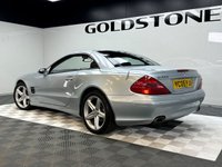 USED 2005 05 MERCEDES-BENZ SL 5.0 SL500 Convertible 2dr Petrol Automatic (292 g/km, 306 bhp) 