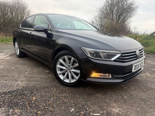 2015 VOLKSWAGEN PASSAT - Photo 2