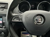 USED 2015 65 SKODA YETI 2.0 TDI SE L Outdoor 5dr Diesel DSG 4WD Euro 6 (s/s) (150 ps) 