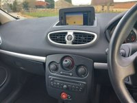 USED 2011 11 RENAULT CLIO 1.2 Dynamique TomTom Hatchback 5dr Petrol Manual Euro 5 (75 ps) 