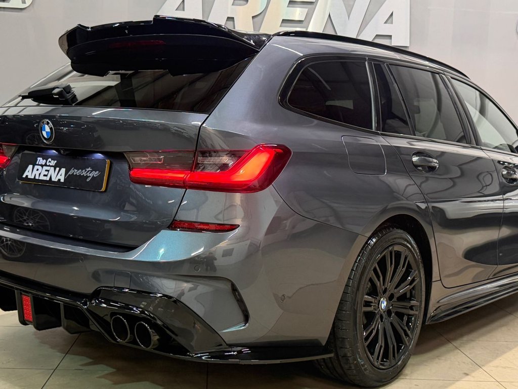 USED 2021 21 BMW 3 SERIES 2.0 330e 12kWh M Sport Touring 5dr Petrol Plug-in Hybrid Auto Euro 6 (s/s) (292 ps) 