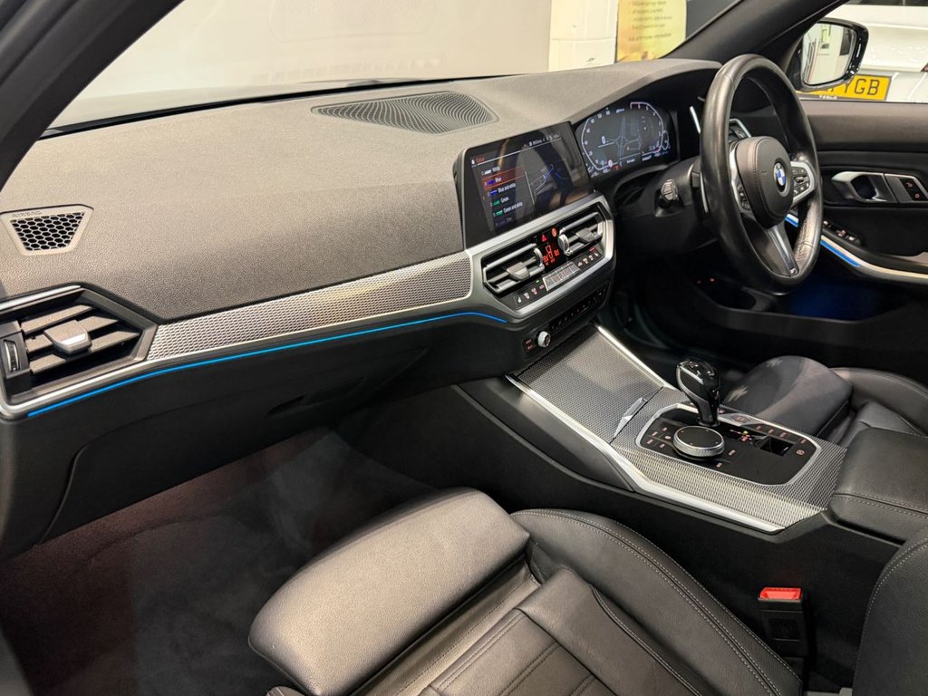 USED 2021 21 BMW 3 SERIES 2.0 330e 12kWh M Sport Touring 5dr Petrol Plug-in Hybrid Auto Euro 6 (s/s) (292 ps) 