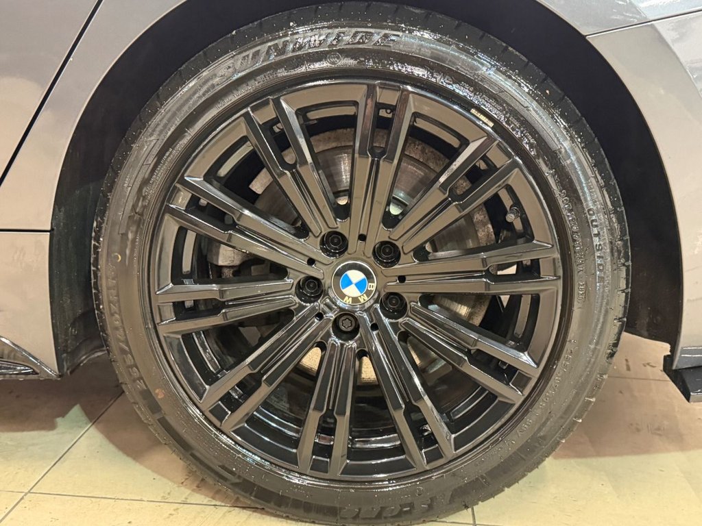 USED 2021 21 BMW 3 SERIES 2.0 330e 12kWh M Sport Touring 5dr Petrol Plug-in Hybrid Auto Euro 6 (s/s) (292 ps) 