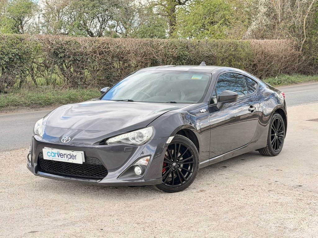 USED 2013 13 TOYOTA GT86 2.0 Boxer D-4S Coupe 2dr Petrol Auto Euro 5 (200 ps) 7 Services|SatNav|Cruise|Digital Dash|