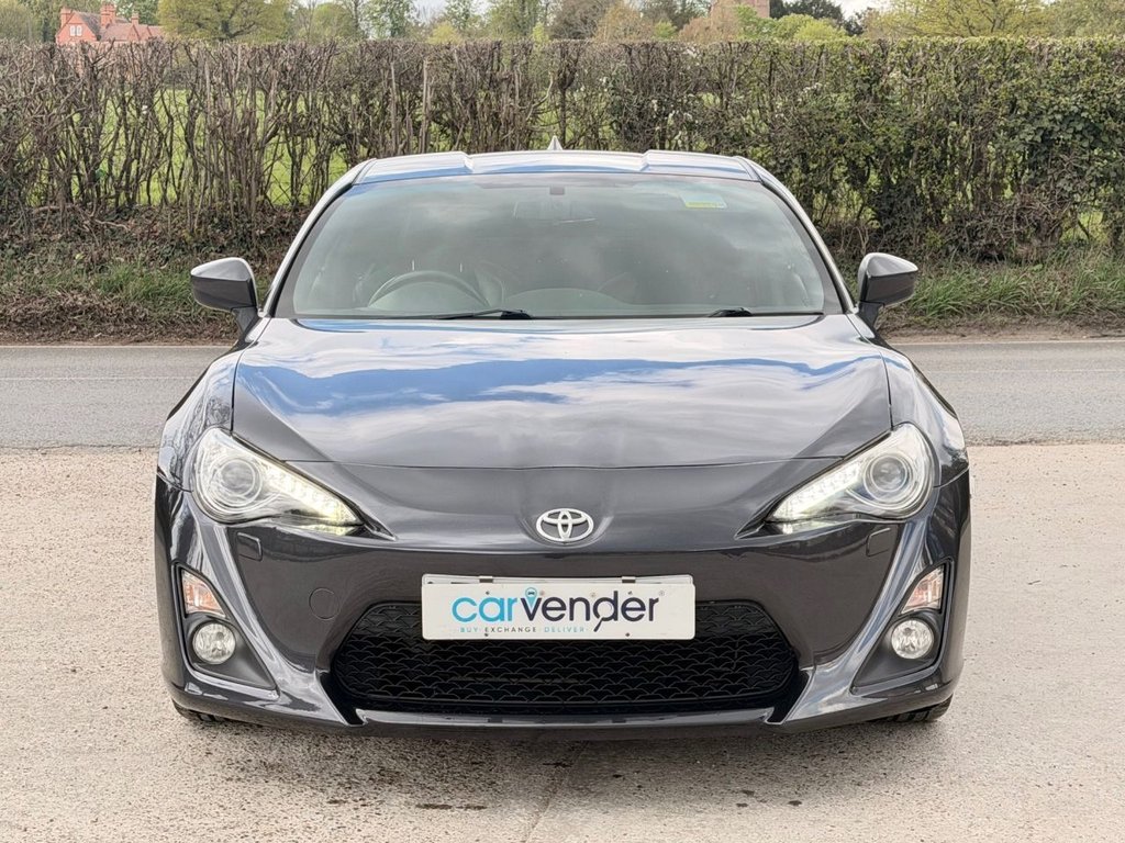 USED 2013 13 TOYOTA GT86 2.0 Boxer D-4S Coupe 2dr Petrol Auto Euro 5 (200 ps) 7 Services|SatNav|Cruise|Digital Dash|