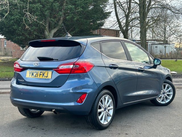 2021 Ford Fiesta 1L Titanium 5dr - Photo 3
