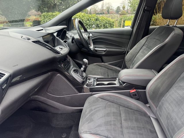 2019 Ford Kuga 1.5L St-Line Edition 5dr - Photo 12