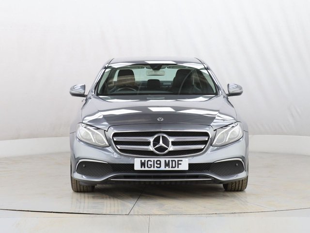 2019 Mercedes-Benz E Class 2L Se 4dr - Photo 3