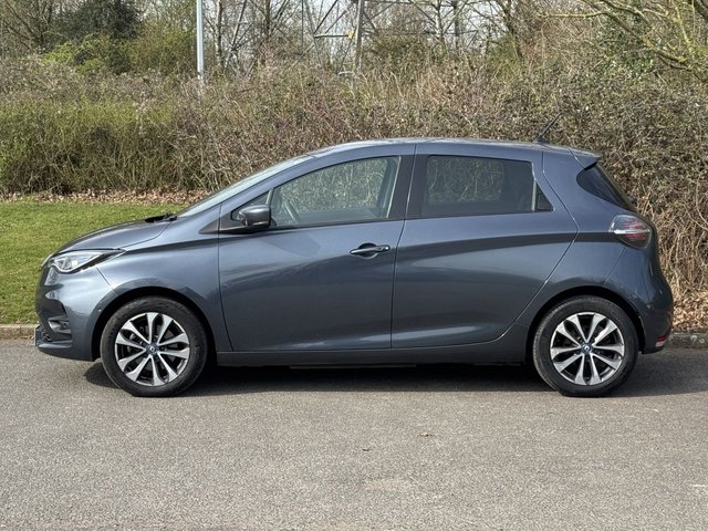 2021 RENAULT ZOE - Photo 2
