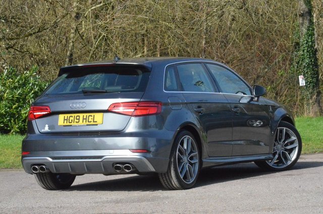 2019 AUDI S3 - Photo 6