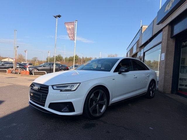 2019 Audi A4 2L Black Edition 4dr - Photo 3