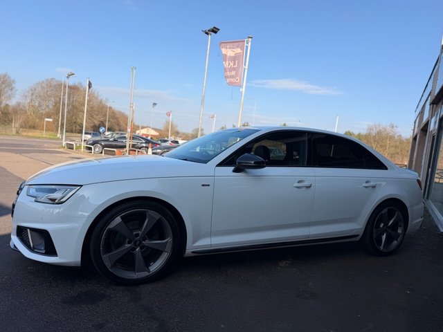 2019 Audi A4 2L Black Edition 4dr - Photo 8