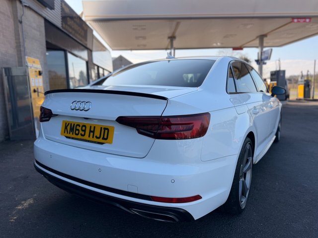 2019 Audi A4 2L Black Edition 4dr - Photo 12