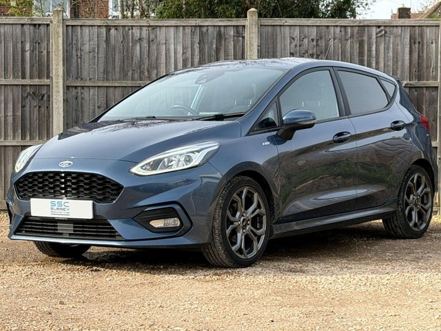 2019 Ford Fiesta - Photo 2