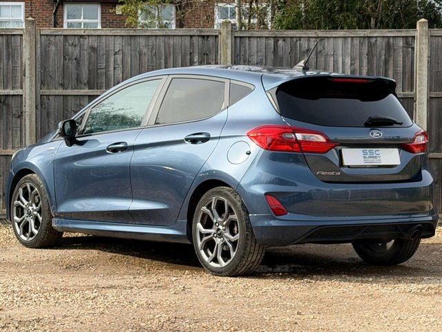 2019 Ford Fiesta - Photo 4
