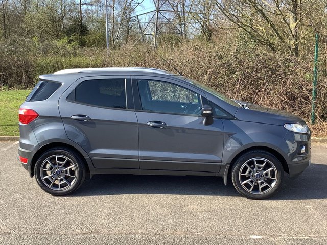 2016 FORD ECOSPORT - Photo 6