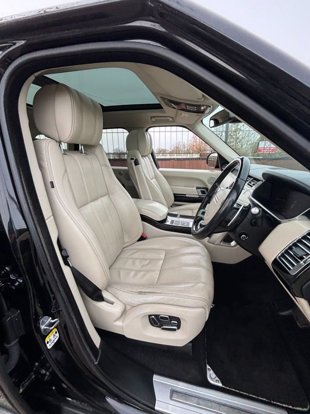 2014 Land Rover RANGE ROVER - Photo 8