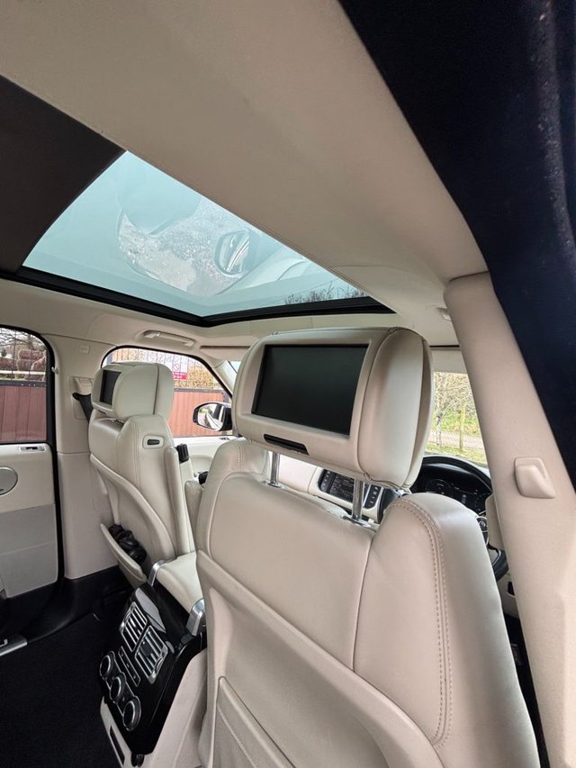 2014 Land Rover RANGE ROVER - Photo 10