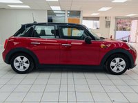 USED 2017 67 MINI HATCH 1.5 Cooper D Hatchback 5dr Diesel Manual Euro 6 (s/s) (116 ps) 