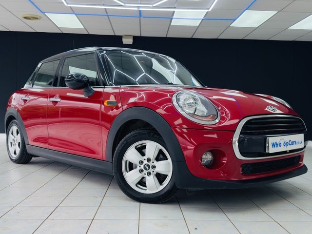 View our MINI Hatch 1.5 Cooper D Hatchback 5dr Diesel Manual Euro 6 (s/s) (116 ps)