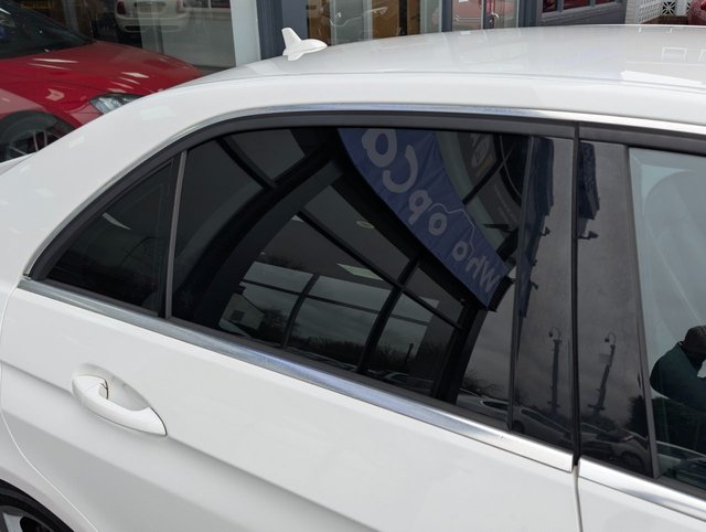 2014 Mercedes-Benz E-CLASS - Photo 5