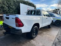 USED 2019 19 TOYOTA HILUX 2.4 D-4D Active Pickup Double Cab 4dr Diesel Manual 4WD Euro 6 (3.5t) (150 ps) 