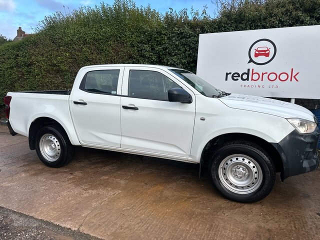 2022 ISUZU D-MAX - Photo 2