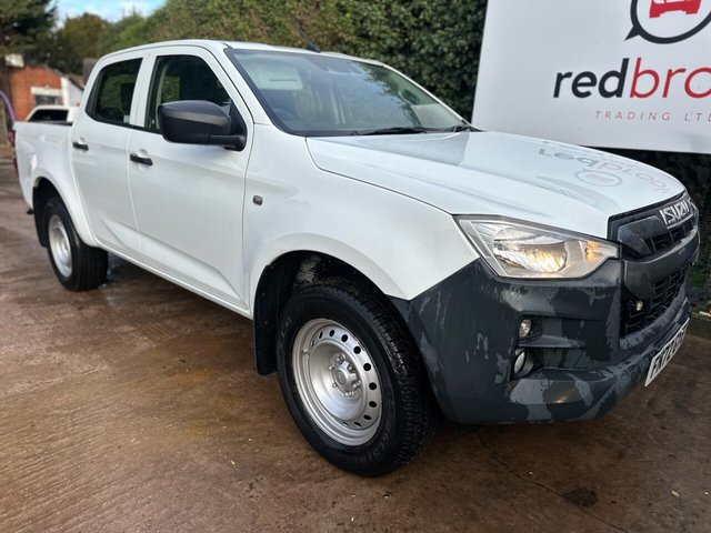 2022 ISUZU D-MAX - Photo 8