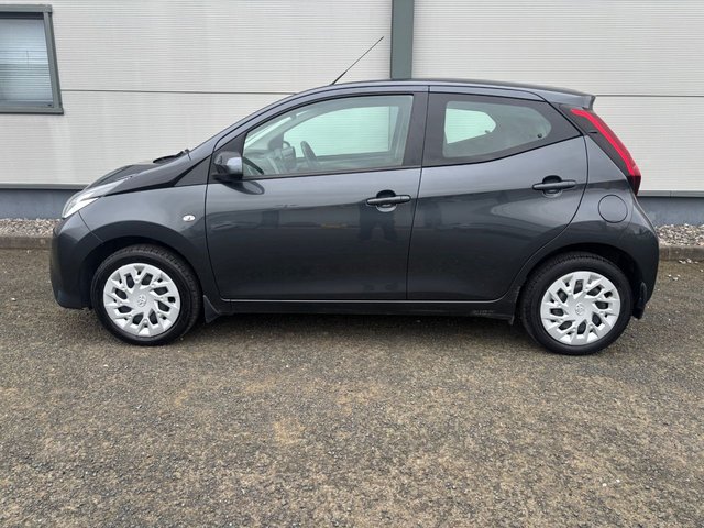 2021 TOYOTA AYGO 1.0 VVT-i x-play Hatchback 5dr Petrol Manual Euro 6 (Safety Sense) (71 ps) - Photo 11