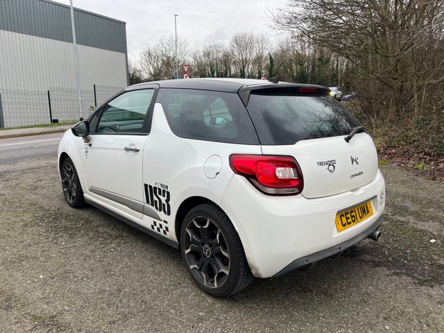 2011 CITROEN DS3 1.6 e-HDi Airdream DStyle Plus Hatchback 3dr Diesel Manual Euro 5 (s/s) (90 ps) - Photo 5