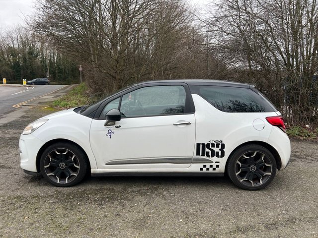 2011 CITROEN DS3 1.6 e-HDi Airdream DStyle Plus Hatchback 3dr Diesel Manual Euro 5 (s/s) (90 ps) - Photo 4