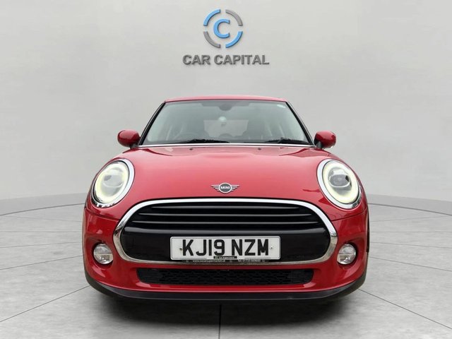 2019 MINI Hatch 1.5L Cooper Classic 5dr - Photo 2