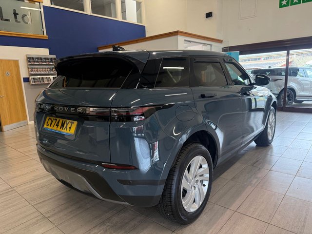 2024 Land Rover Range Rover Evoque 2L S 5dr - Photo 3