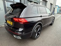 USED 2022 22 VOLKSWAGEN TIGUAN ALLSPACE 2.0 TDI R-Line SUV 5dr Diesel DSG Euro 6 (s/s) (150 ps) 